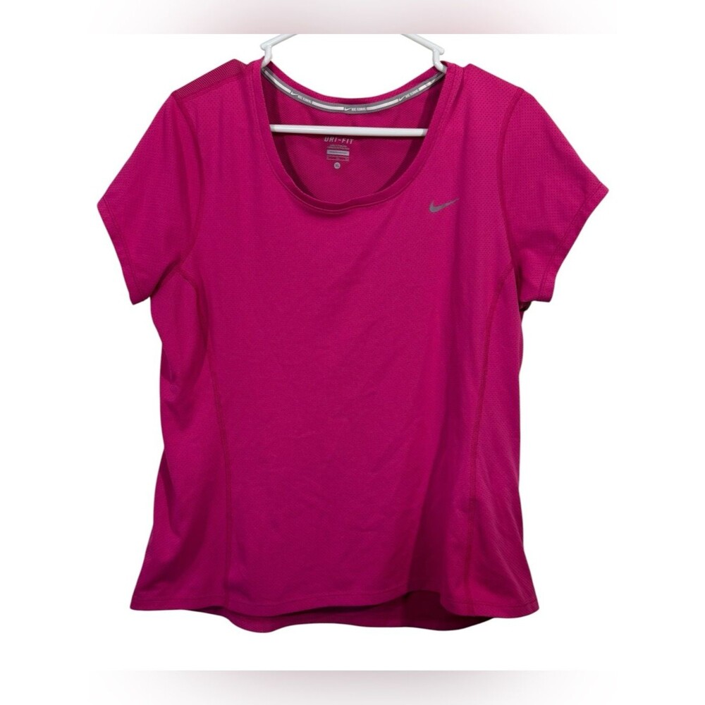 Nike Dri-Fit Pink Short Sleeve Ventilated Athletic T-Shirt